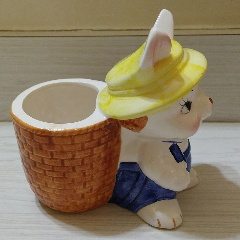 Vintage Anthropomorphic Farmer Rabbit Planter 6" Height - Picture 2 of 5